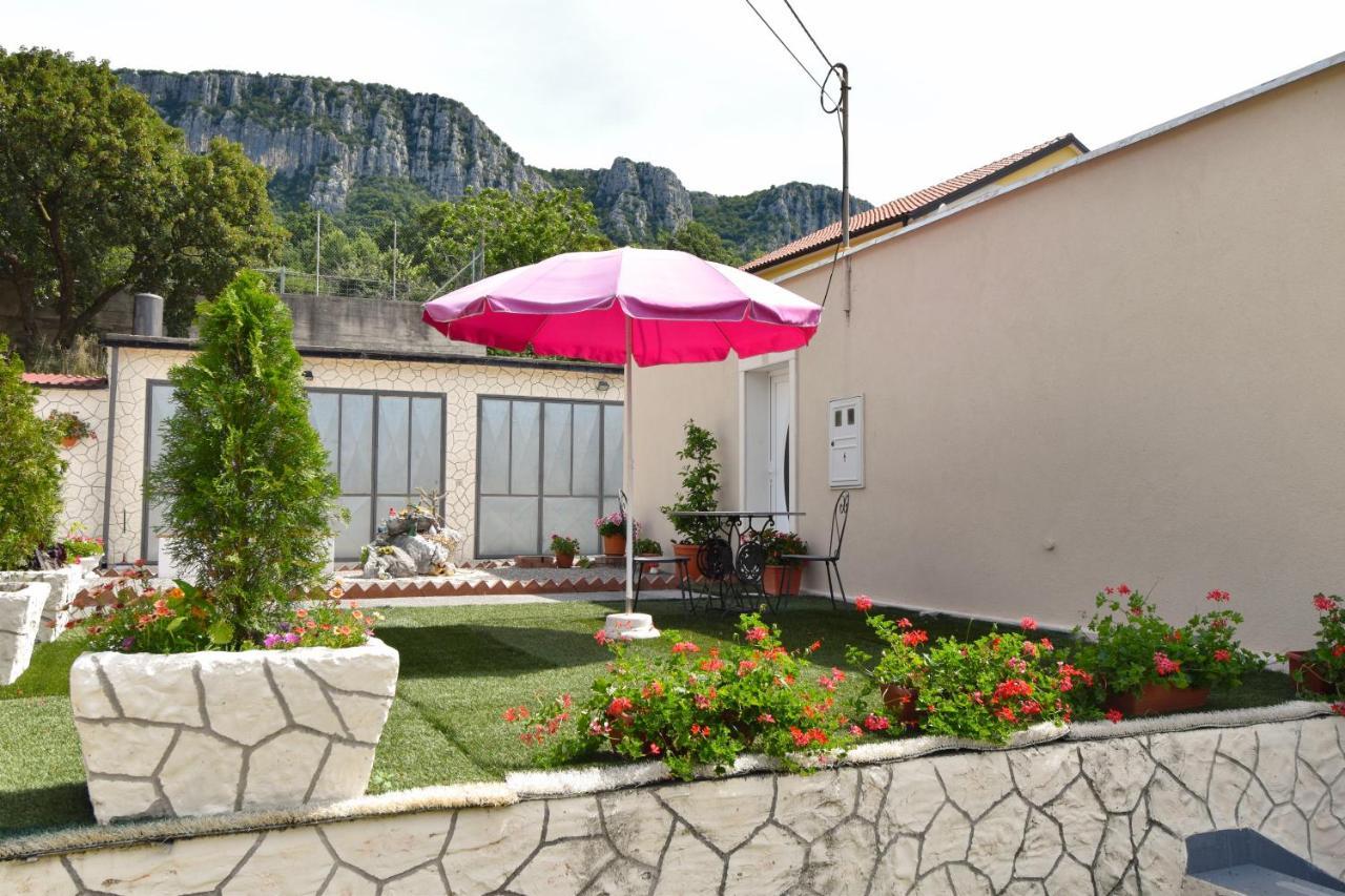 Vacation Home Vesna Брибир Екстер'єр фото
