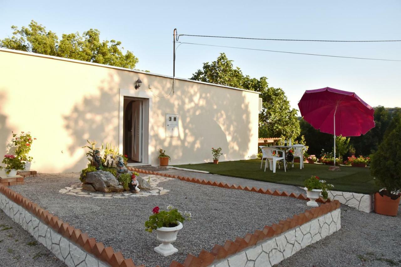 Vacation Home Vesna Брибир Екстер'єр фото